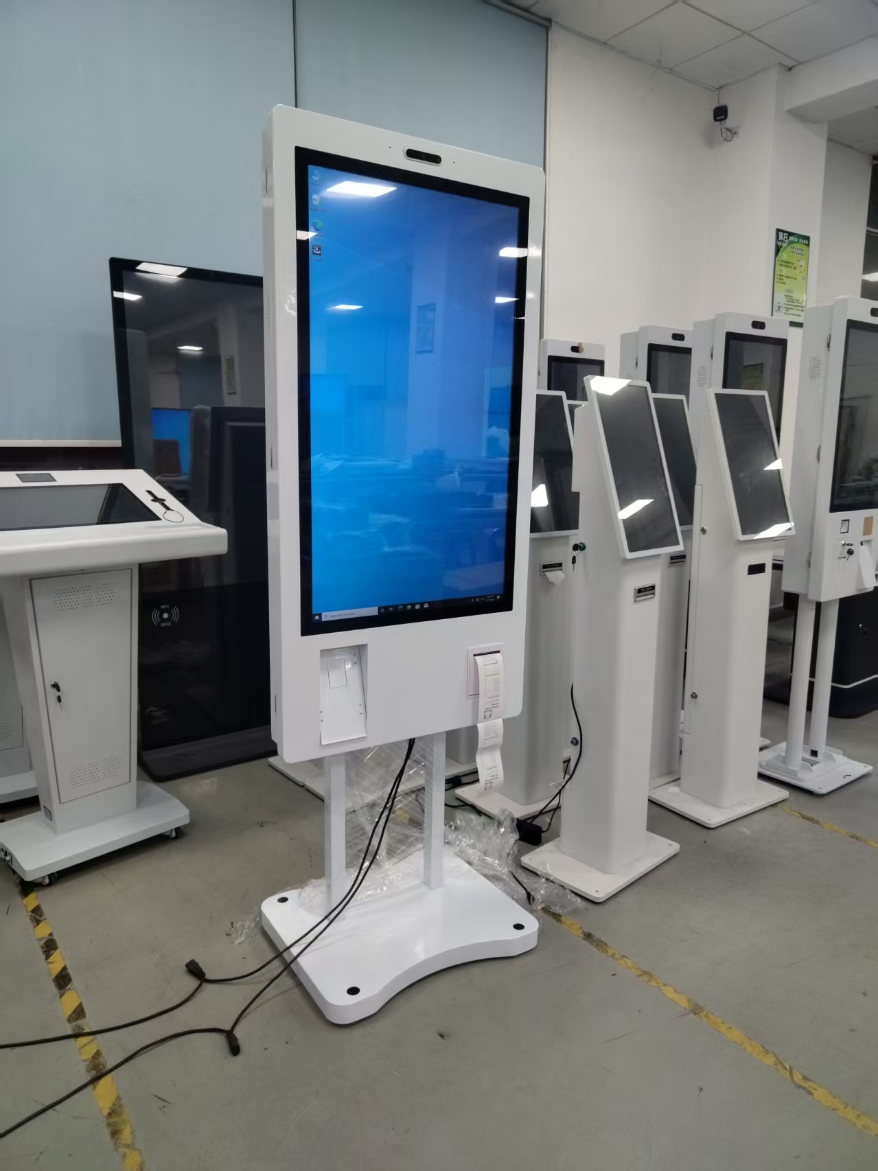 smart restaurant self service in a practical service environment